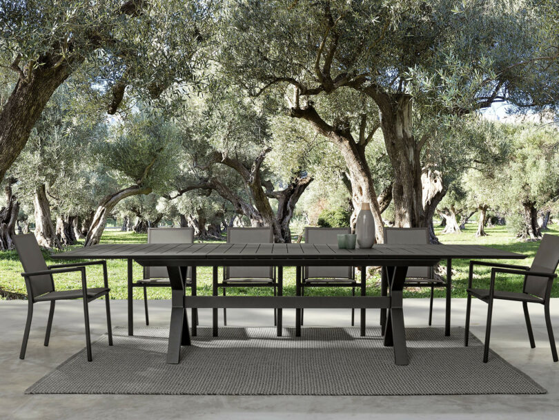 Záhradný rozkladací stôl nekyo 200 (300) x 110 cm čierny