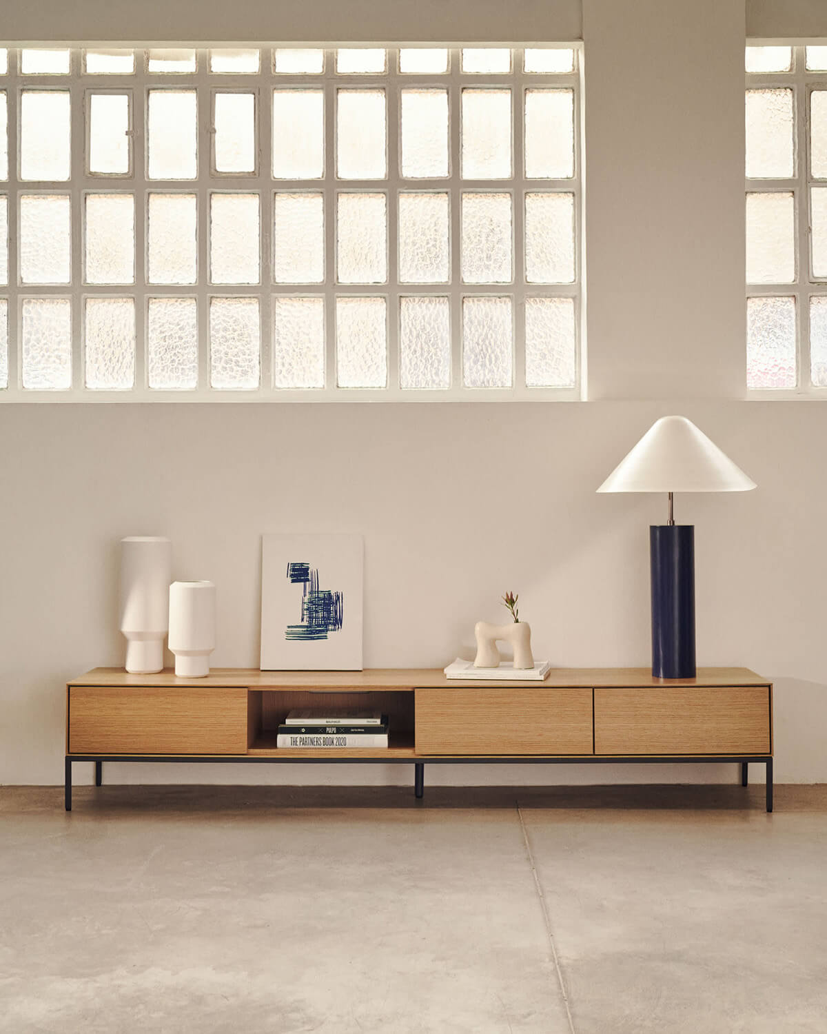 TV stolík ranad 195 x 35 cm prírodný